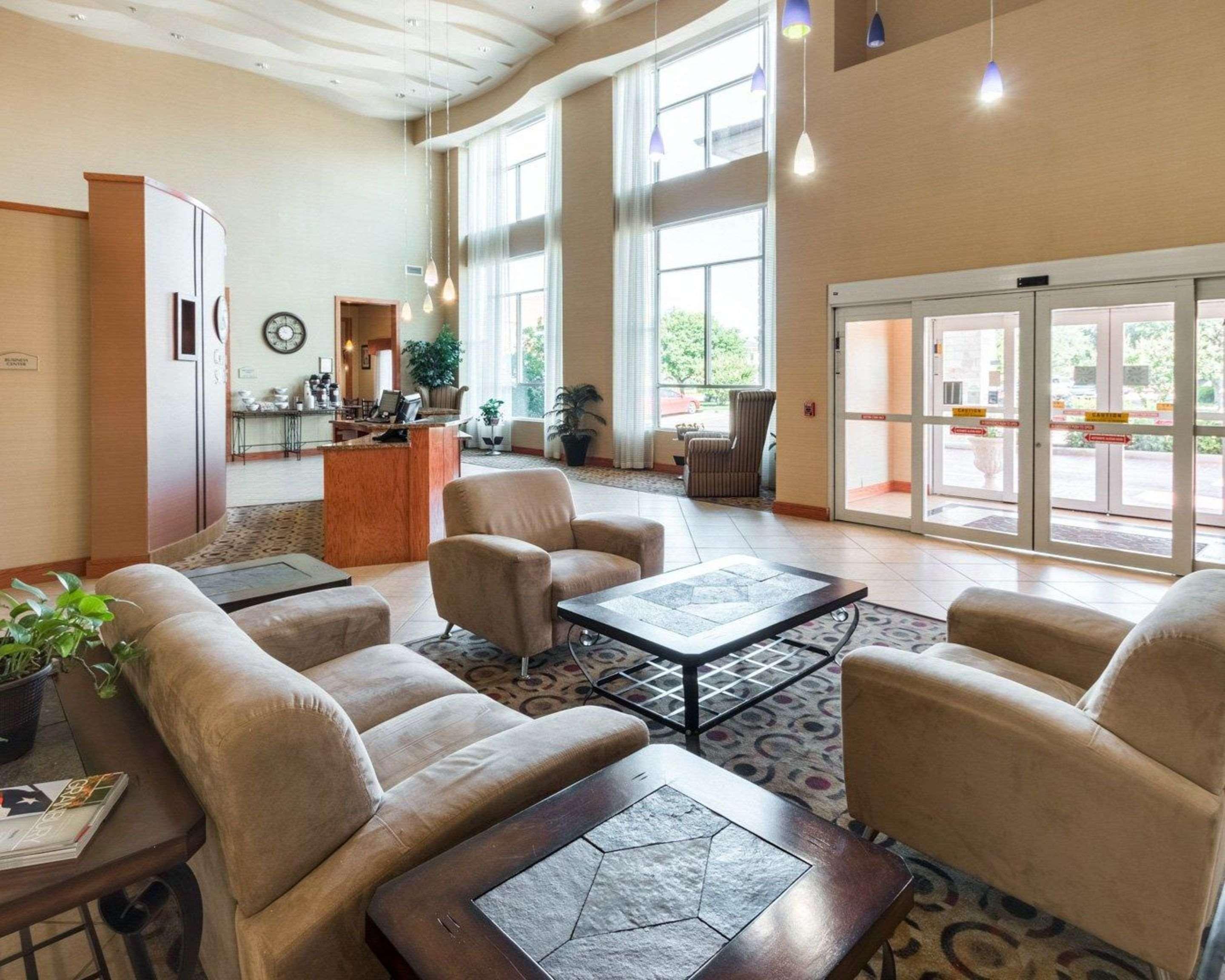 Comfort Suites Granbury Exterior foto