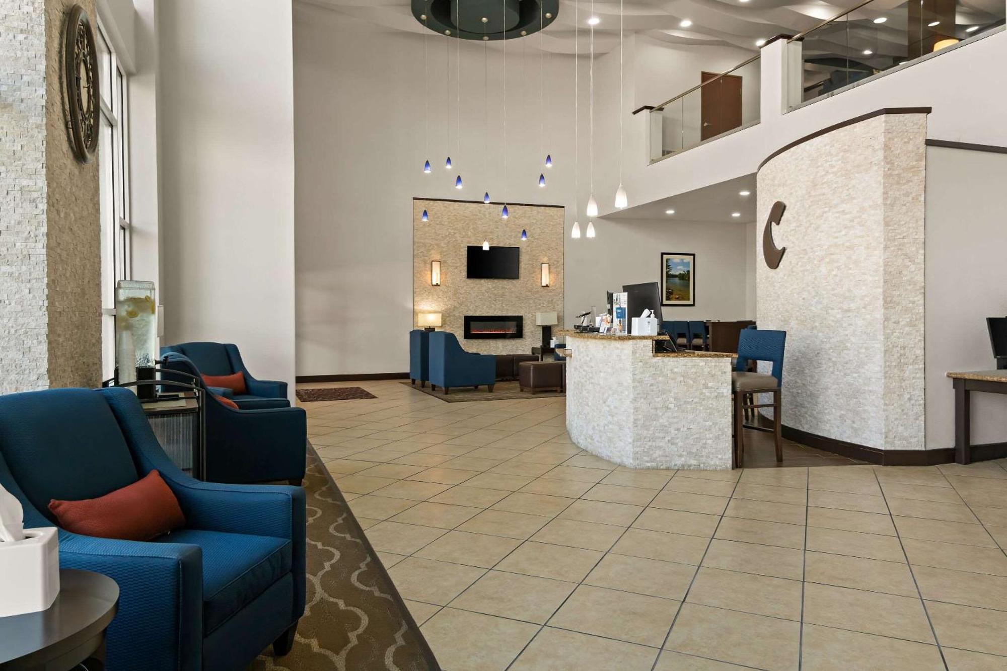 Comfort Suites Granbury Exterior foto